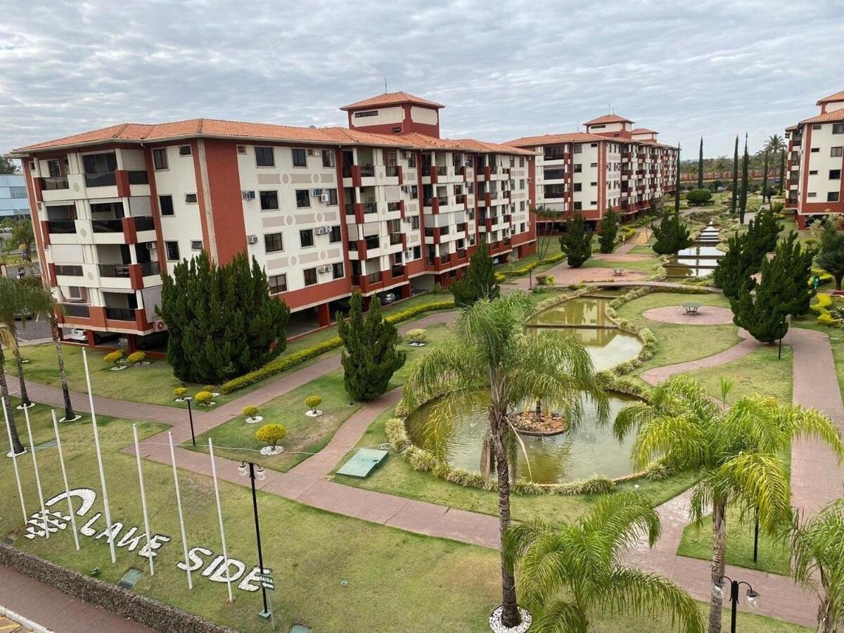 Flat Beira Lago No Centro De Bsb 브라질리아 외부 사진